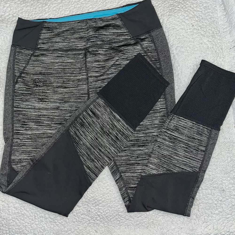 Grey/Black/Blue Kyodan Long Cropped Leggings - Medium